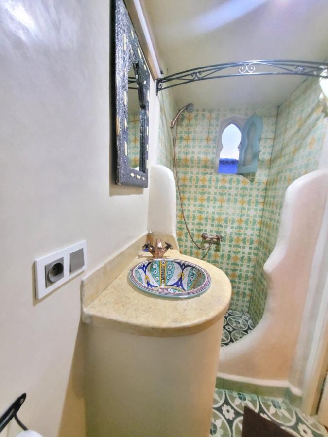 Honey Suckle Hotel Chefchaouen Buitenkant foto